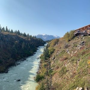 Meet your Posher, Caitlyn